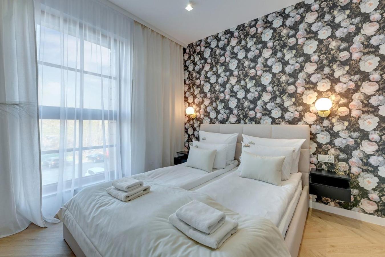 Huoneisto Nowa Motlawa Spa, Pool, Gym & Parking By Downtown Gdańsk
