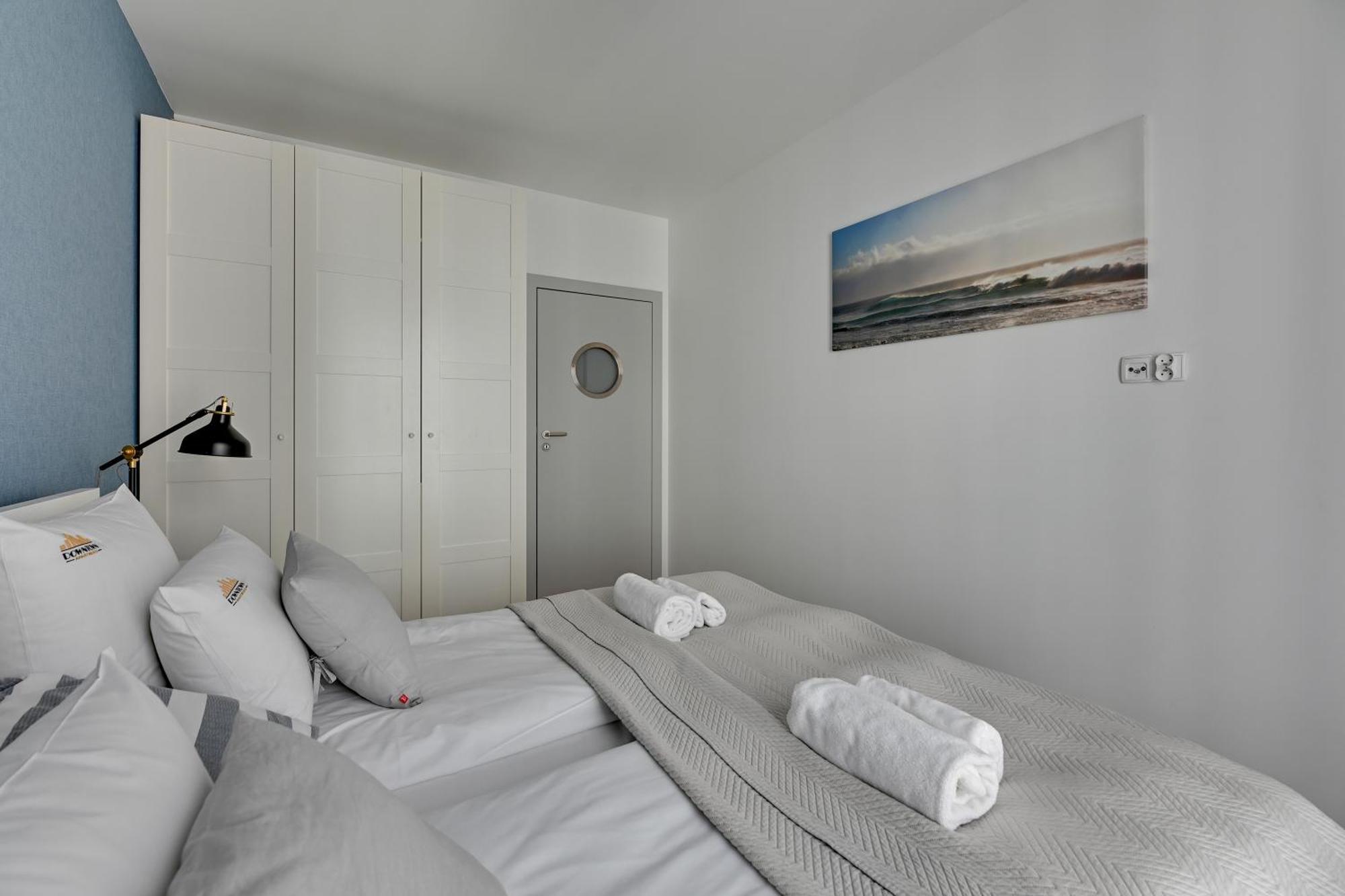 Huoneisto Nowa Motlawa Spa, Pool, Gym & Parking By Downtown